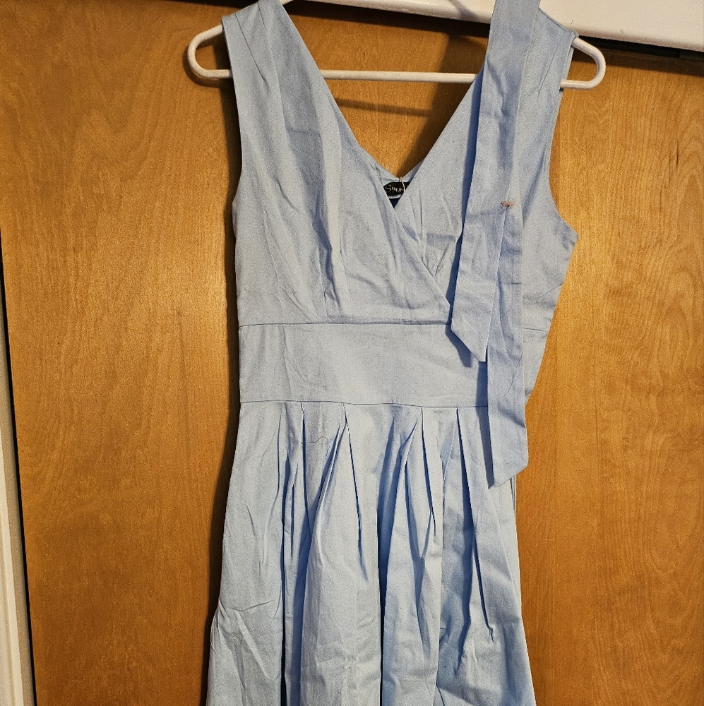 Sucrefas dress size small never worn